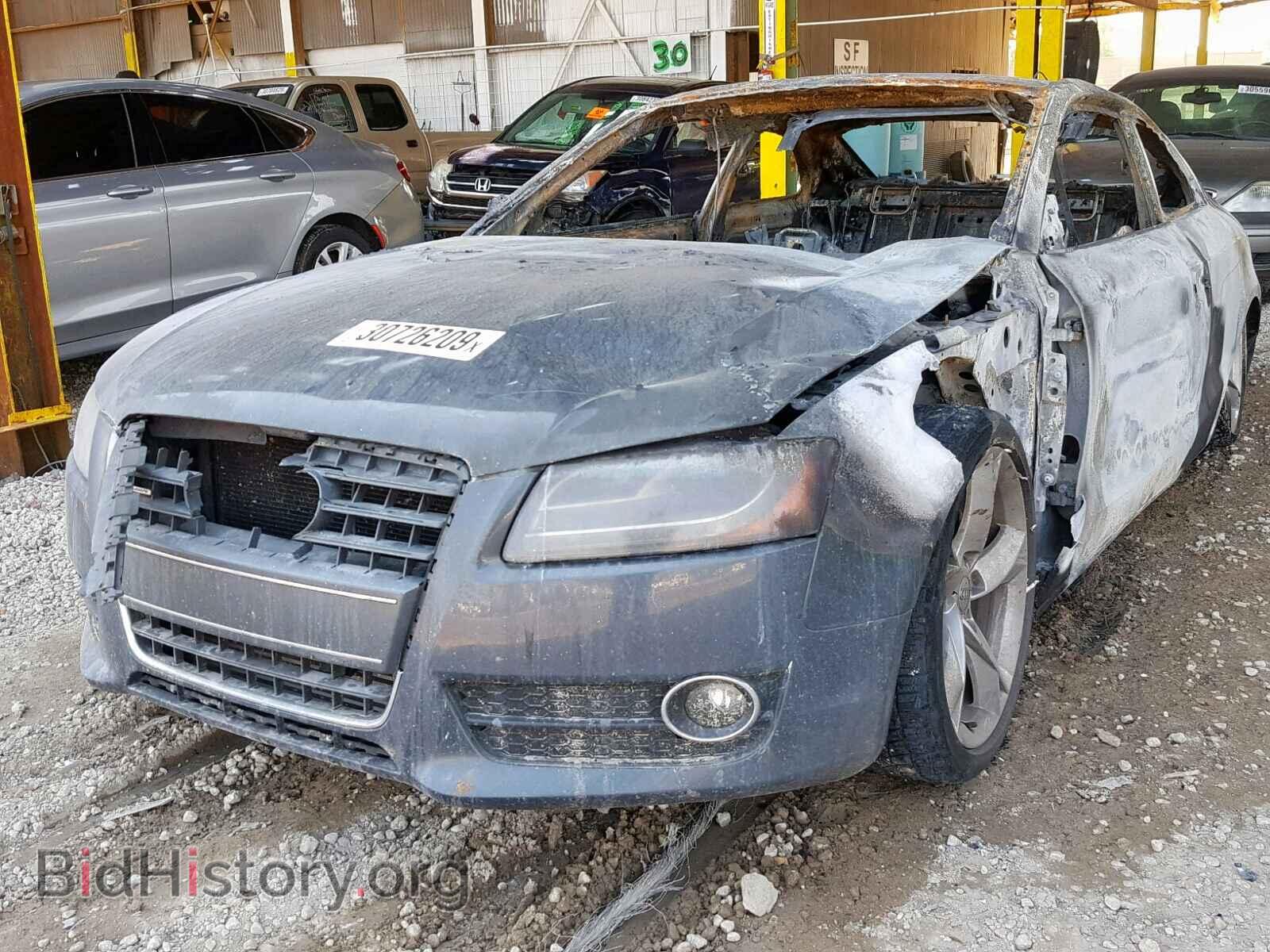 2011 AUDI A5 PREMIUM - VIN: WAULFAFR2BA066762 - Photo 2