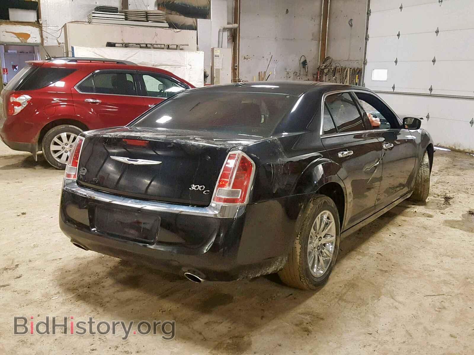 2011 CHRYSLER 300 - VIN: 2C3CA6CTXBH523788 - Фото 4