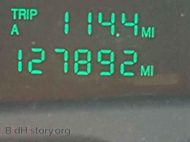 2001 CADILLAC DEVILLE - VIN: 1G6KD54Y61U266792 - Photo 8