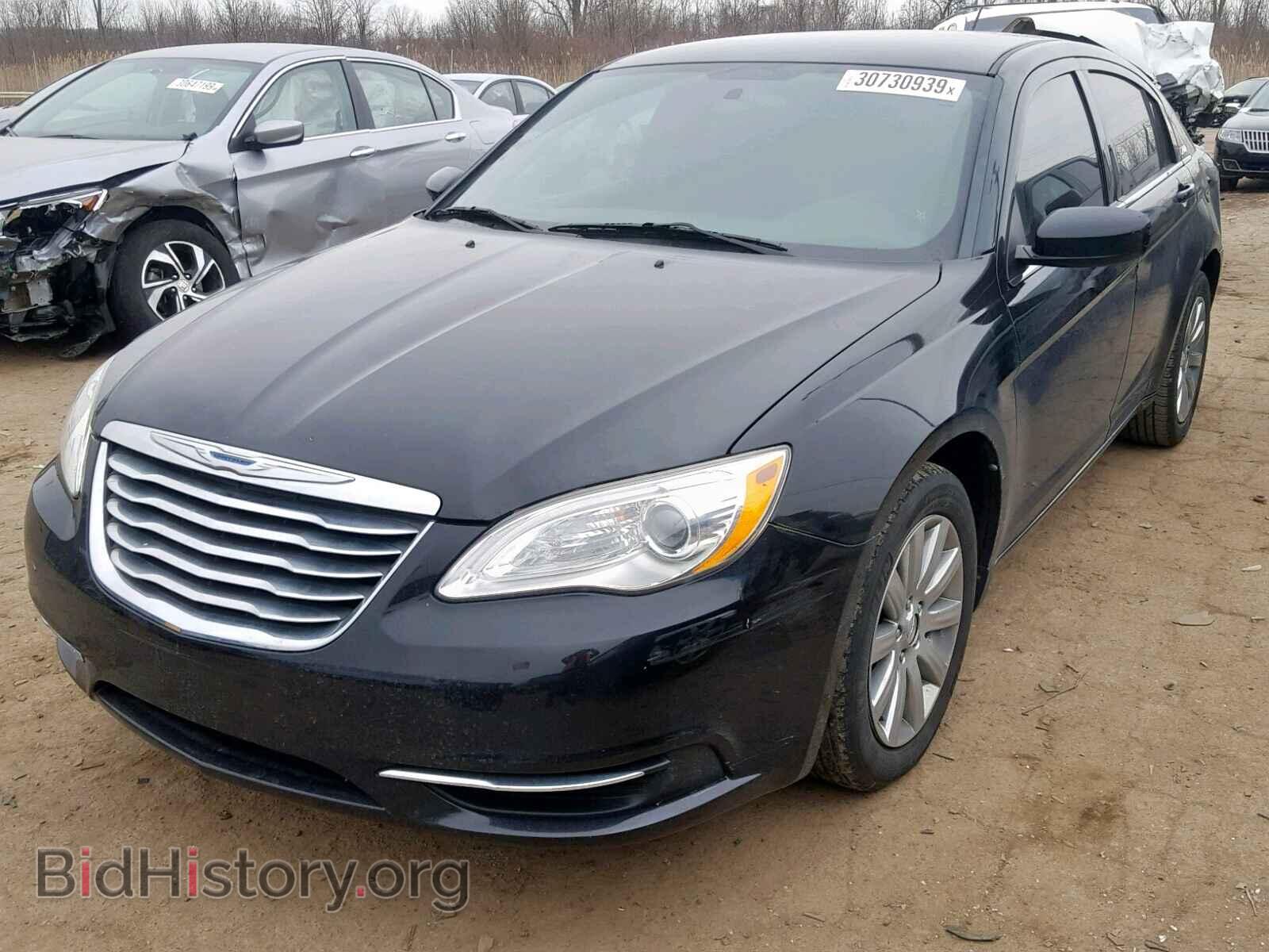 2012 CHRYSLER 200 - VIN: 1C3CCBBB0CN189632 - Фото 2