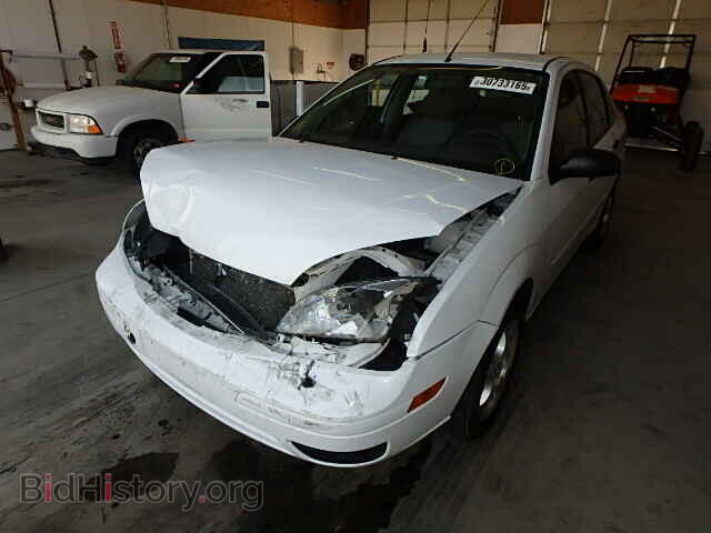 2005 FORD FOCUS - VIN: 1FAFP34N75W289210 - Фото 2