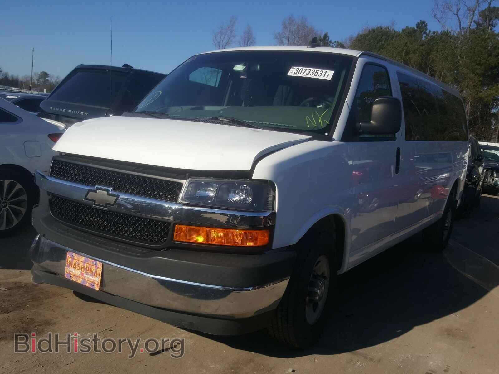 2017 CHEVROLET EXPRESS - VIN: 1GAZGPFF9H1151084 - Фото 2