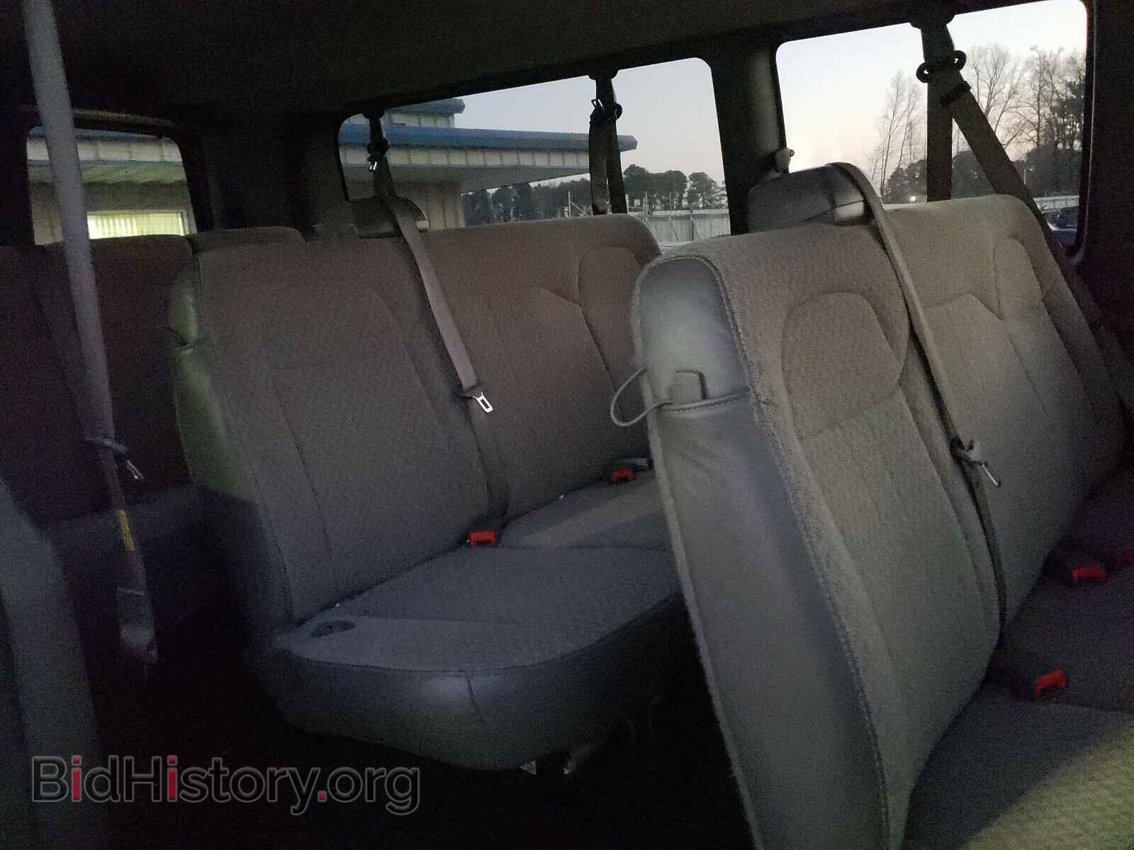 2017 CHEVROLET EXPRESS - VIN: 1GAZGPFF9H1151084 - Фото 6