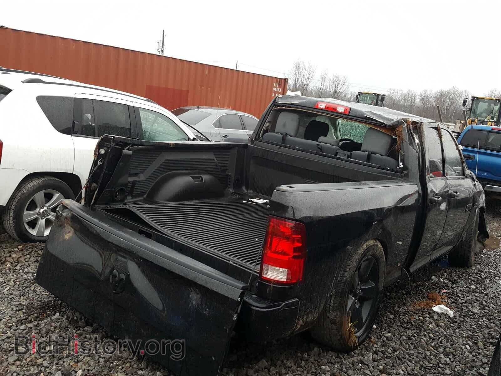 2017 RAM 1500 - VIN: 1C6RR6FT2HS596091 - Фото 4