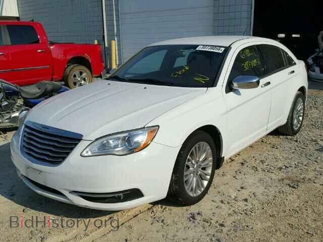 2012 CHRYSLER 200 - VIN: 1C3CCBCG1CN183865 - Фото 2