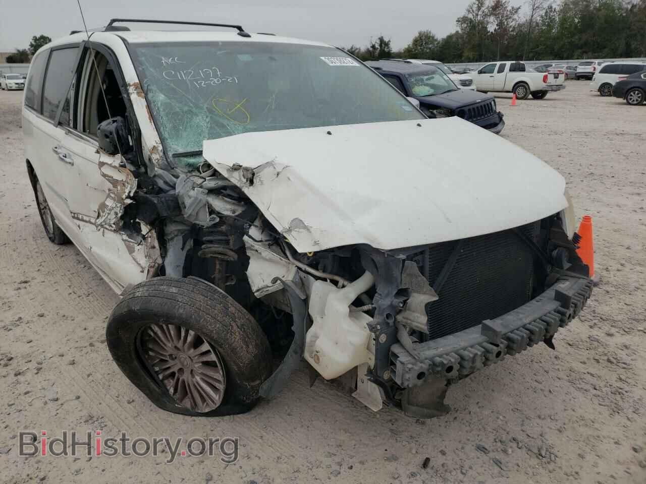 Photo 2A4RR6DG9BR609260 - CHRYSLER MINIVAN 2011