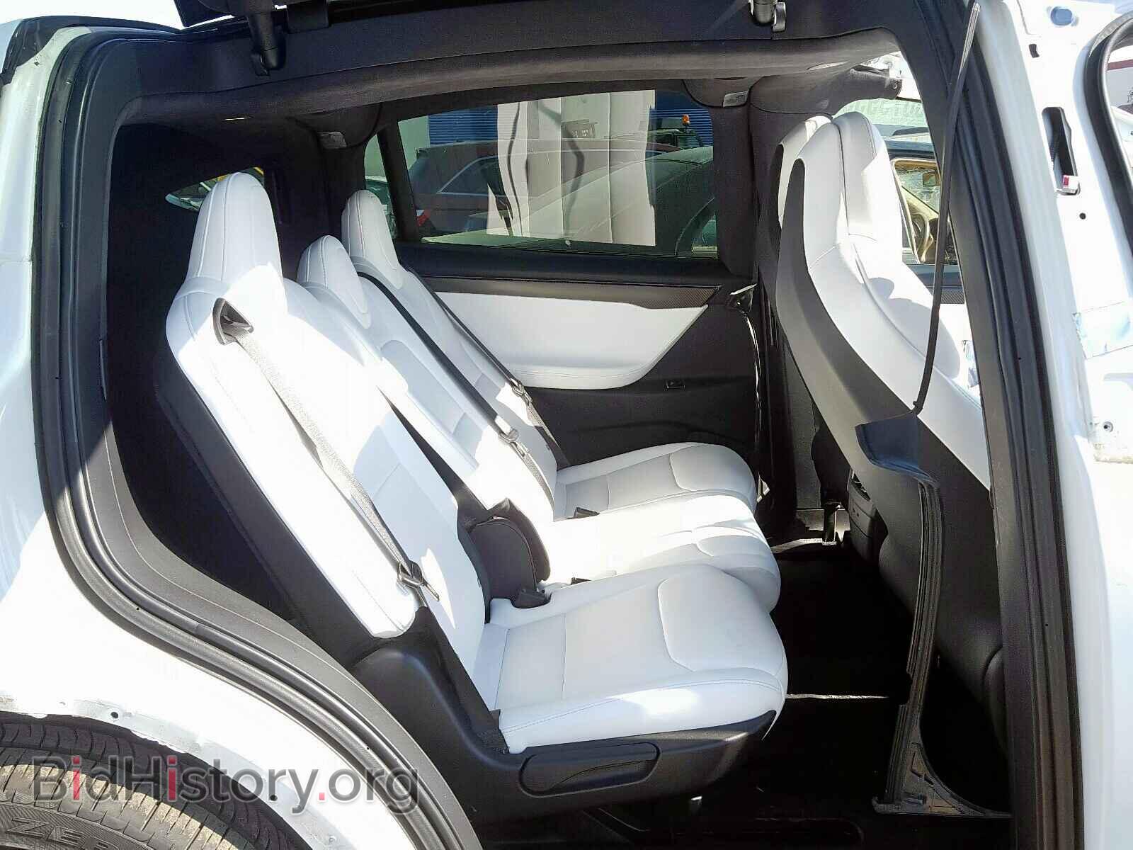 2018 TESLA MODEL X - VIN: 5YJXCAE2XJF143627 - Photo 6