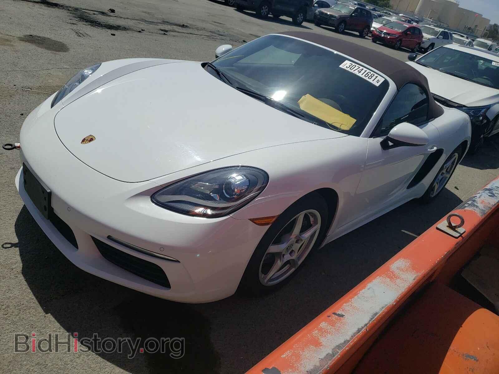 2017 PORSCHE BOXSTER - VIN: WP0CA2A86HS222083 - Photo 2