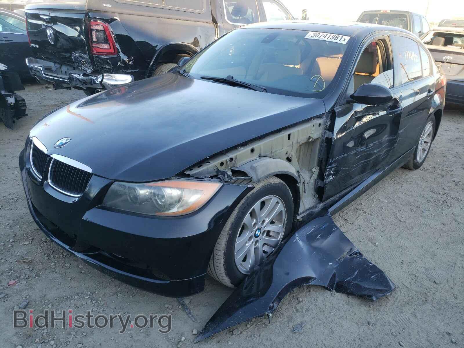 2006 BMW 3 SERIES - VIN: WBAVB13556KR62320 - Фото 2