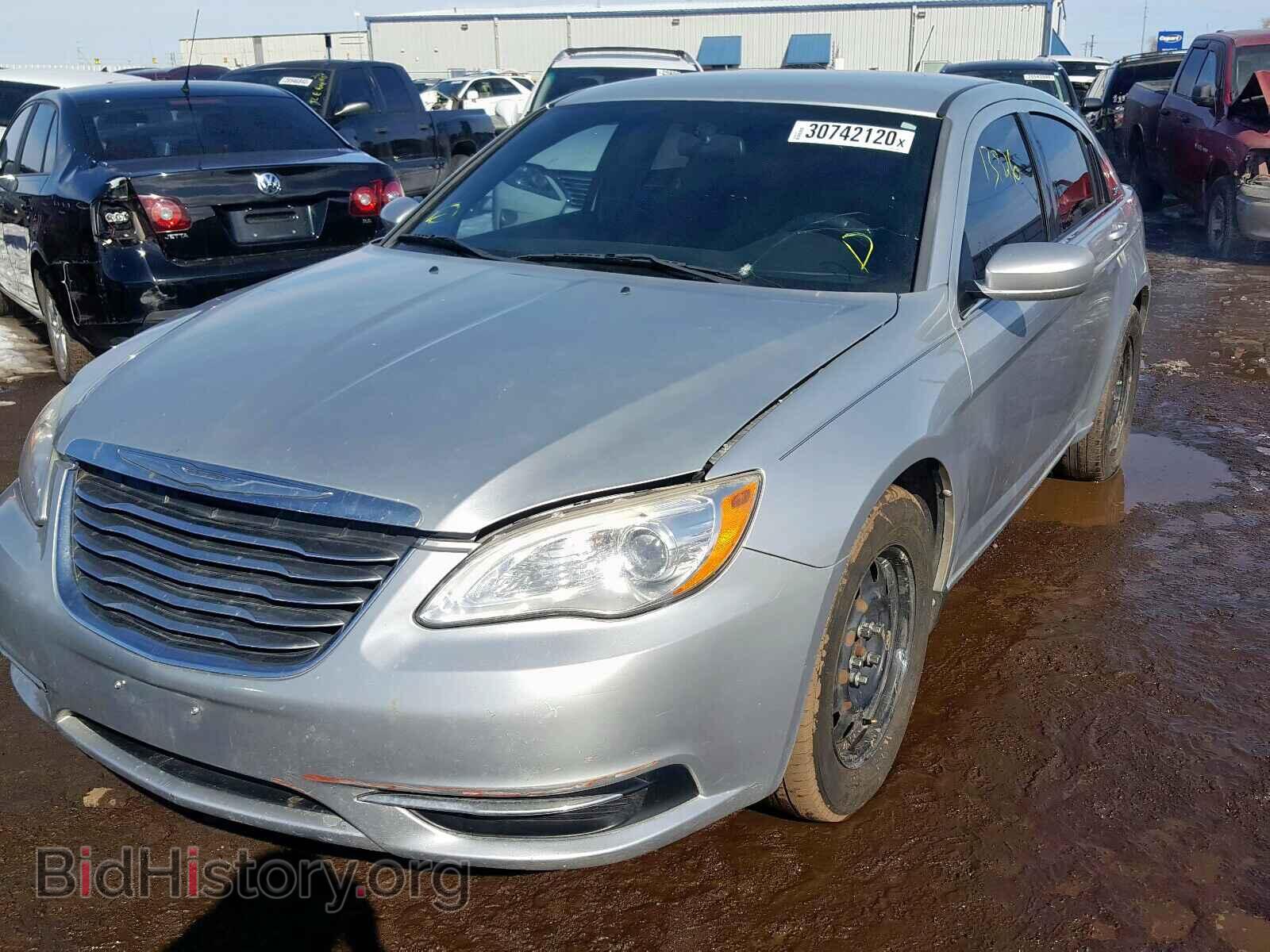 2011 CHRYSLER 200 - VIN: 1C3BC4FB2BN535471 - Фото 2