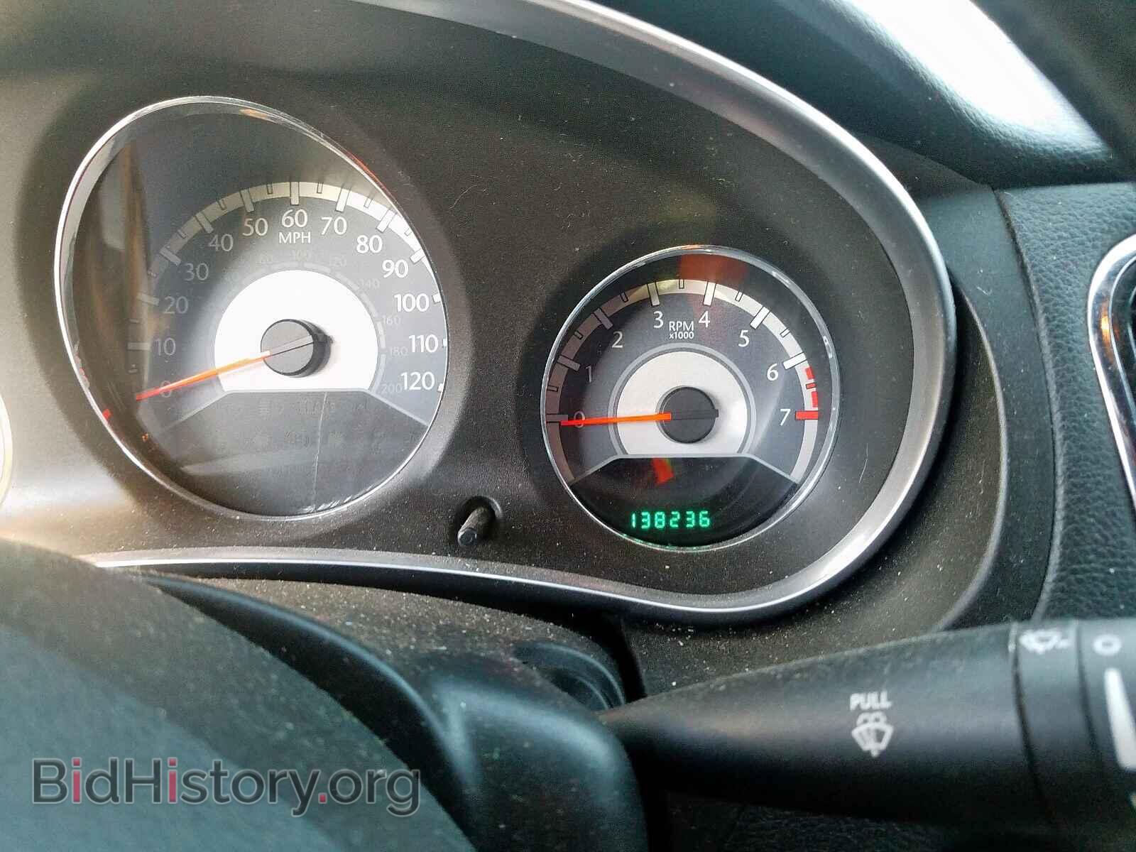 2011 CHRYSLER 200 - VIN: 1C3BC4FB2BN535471 - Фото 8