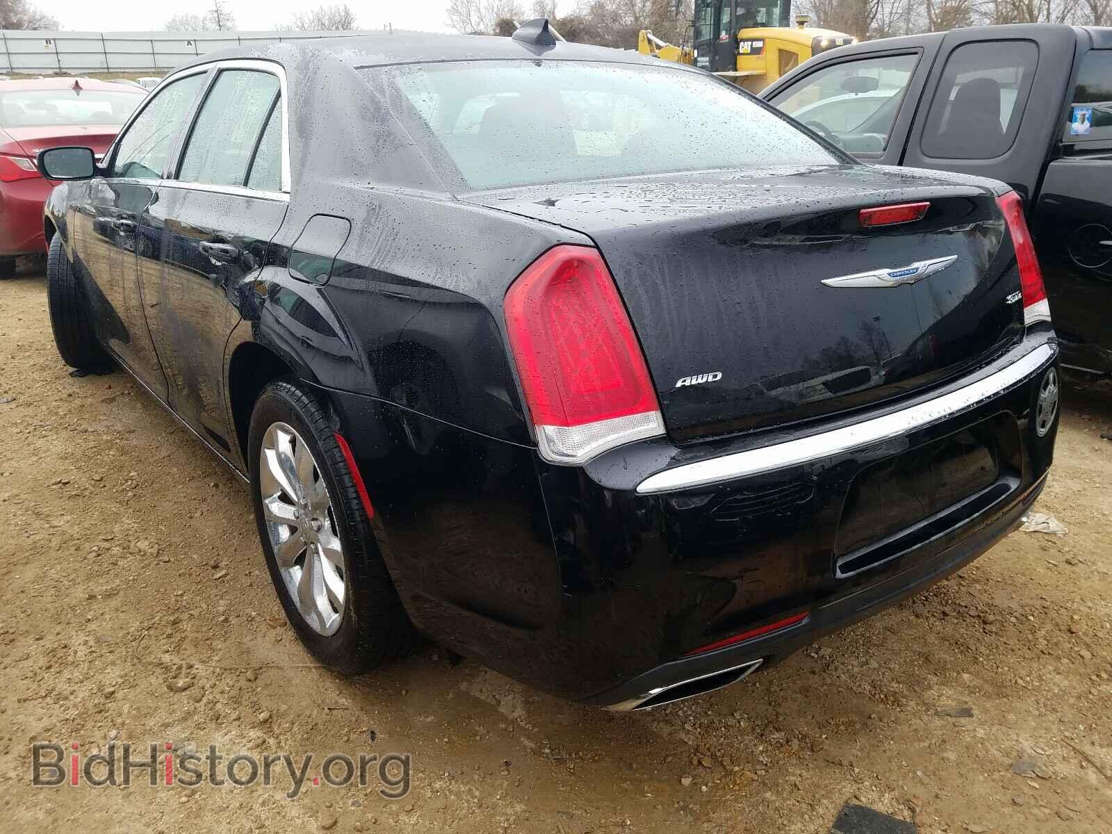 2017 CHRYSLER 300 - VIN: 2C3CCARG5HH603922 - Фото 3