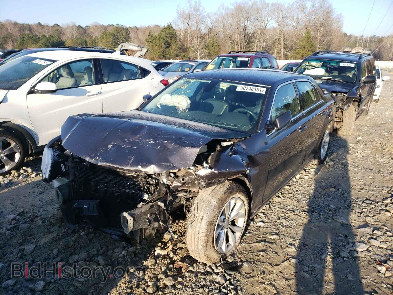 2016 CHRYSLER 300 - VIN: 2C3CCAAG8GH206988 - Фото 2