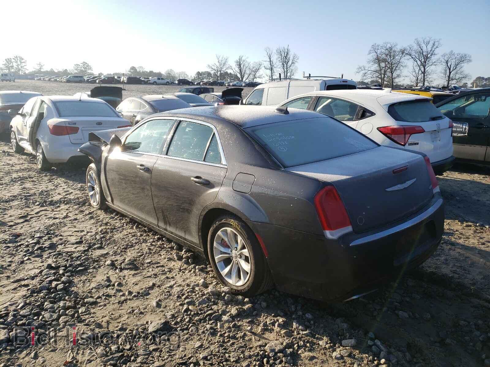 2016 CHRYSLER 300 - VIN: 2C3CCAAG8GH206988 - Фото 3