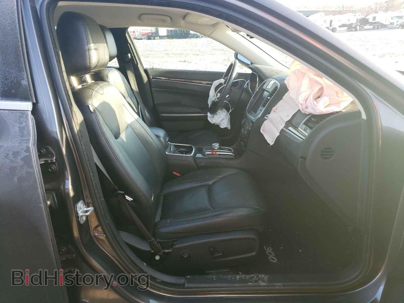 2016 CHRYSLER 300 - VIN: 2C3CCAAG8GH206988 - Фото 5