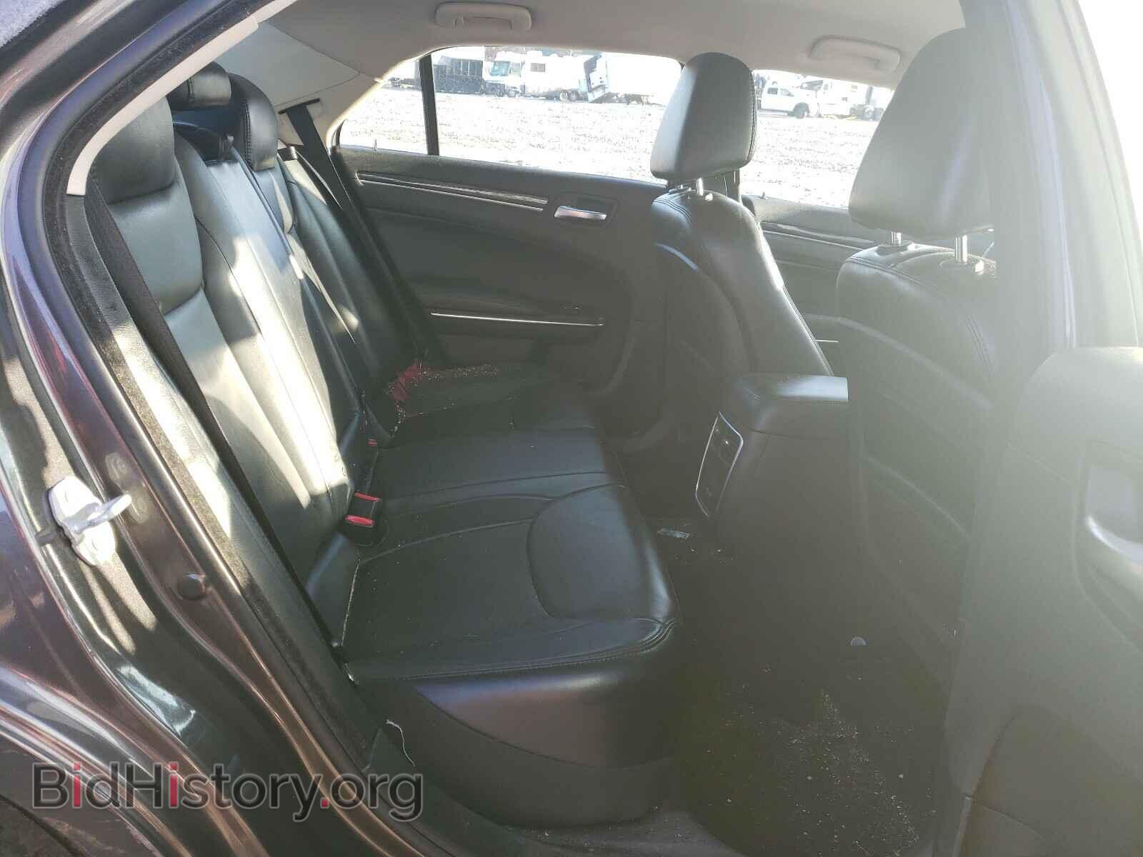 2016 CHRYSLER 300 - VIN: 2C3CCAAG8GH206988 - Фото 6