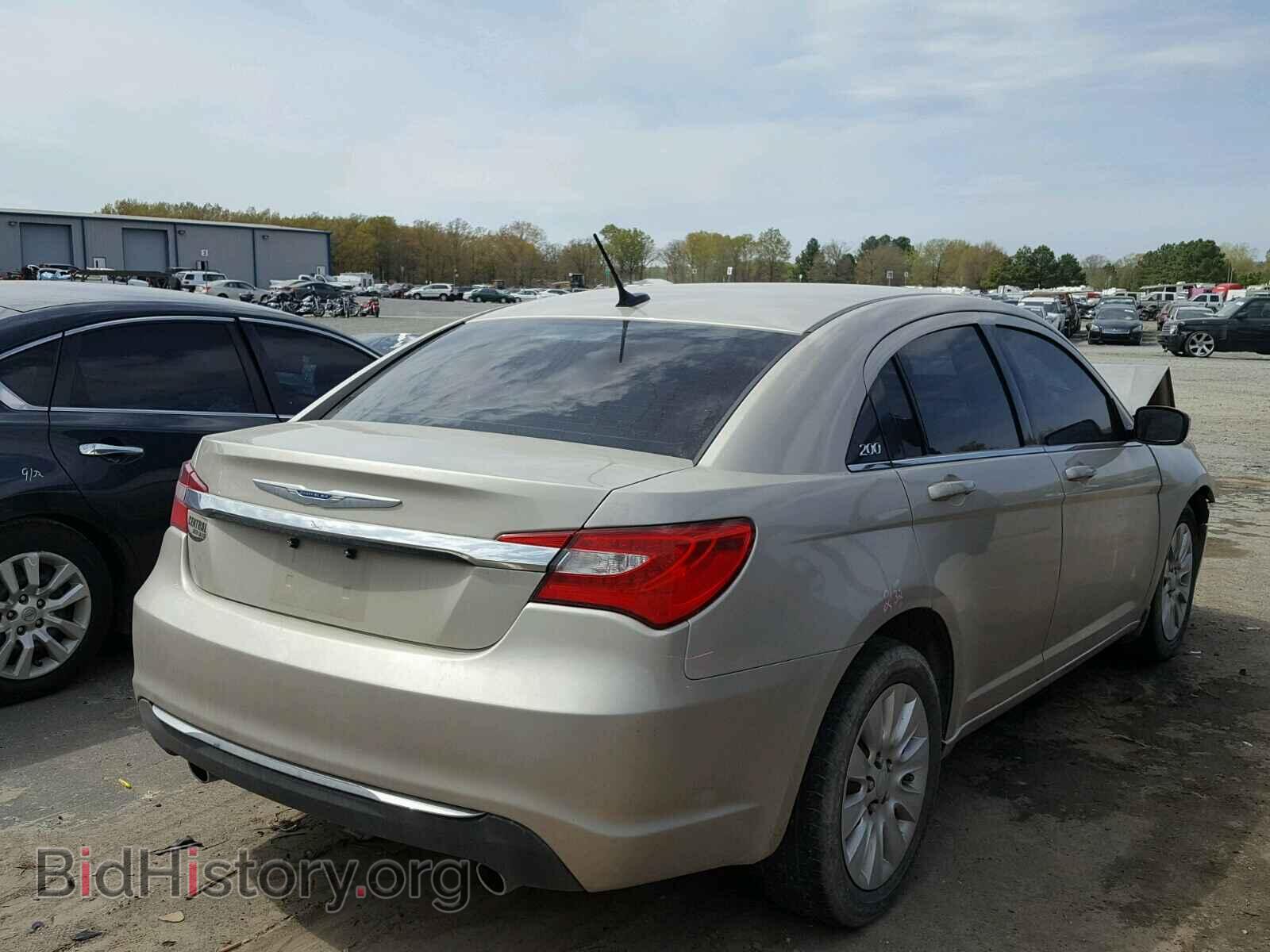 2013 CHRYSLER 200 - VIN: 1C3CCBAG7DN758698 - Фото 4