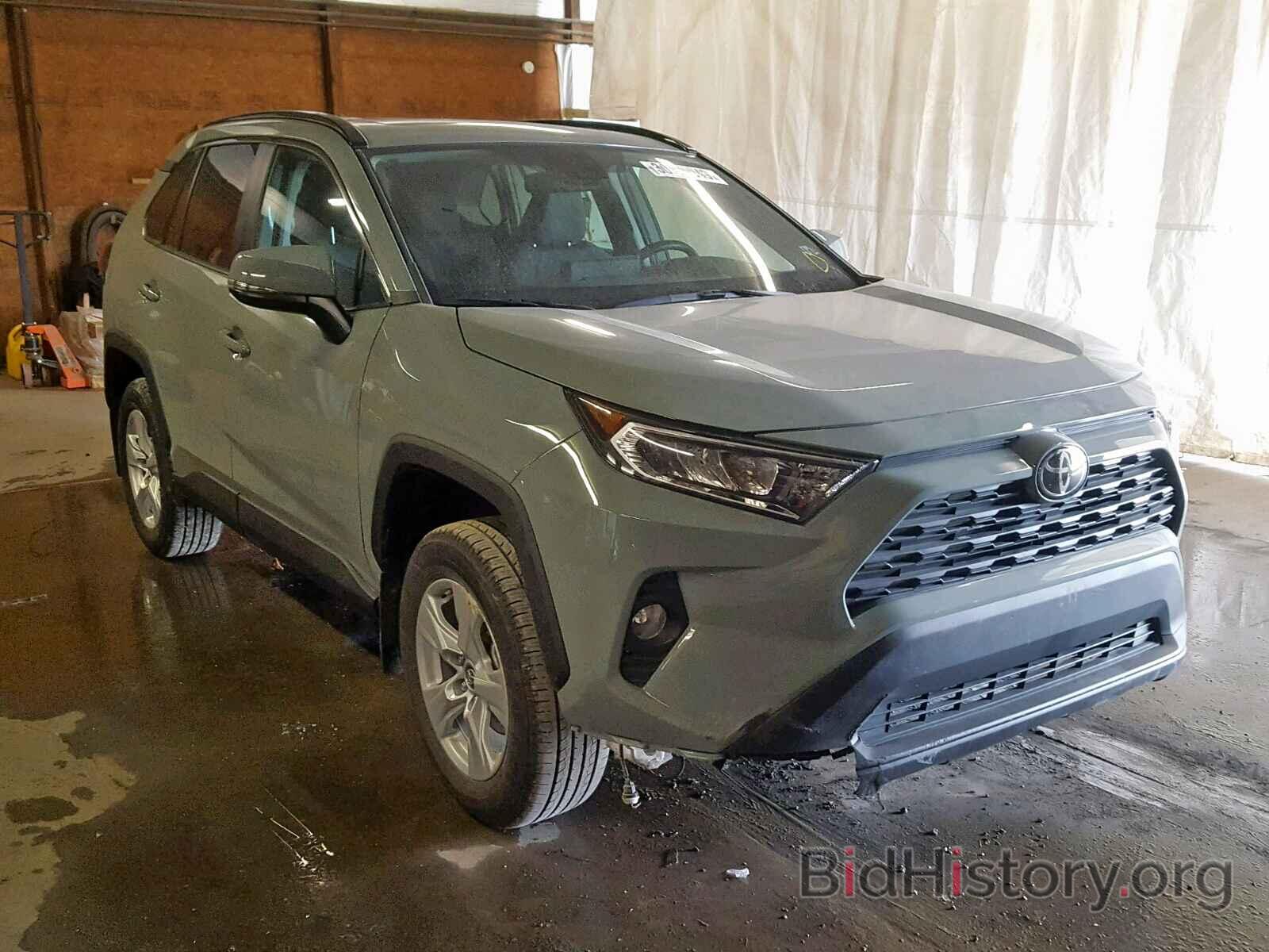 Фотография 2T3P1RFV1KW011509 - TOYOTA RAV4 XLE 2019