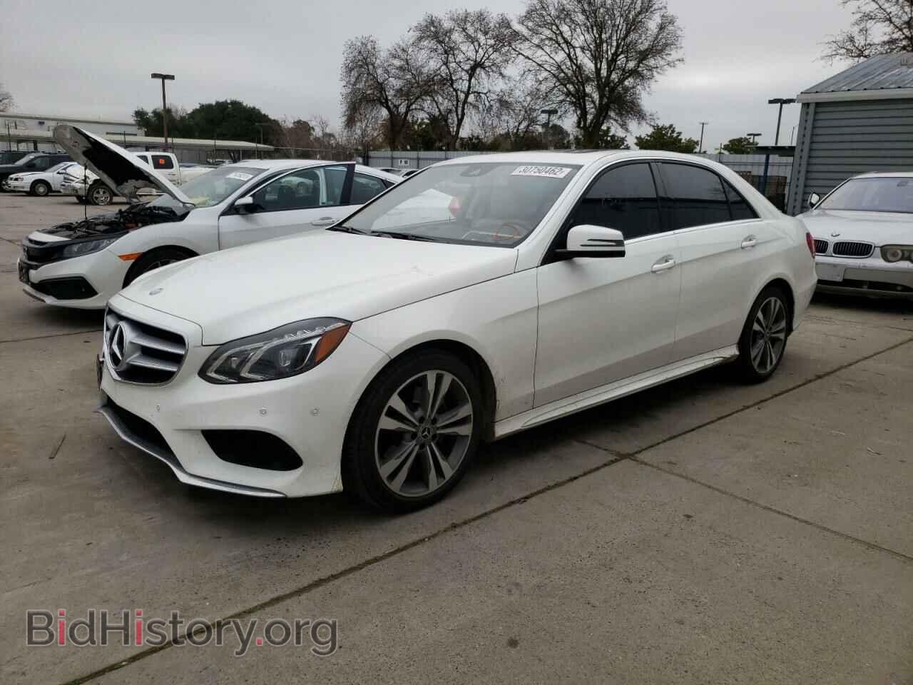 2016 MERCEDES-BENZ E-CLASS - VIN: WDDHF5KBXGB209487 - Фото 2