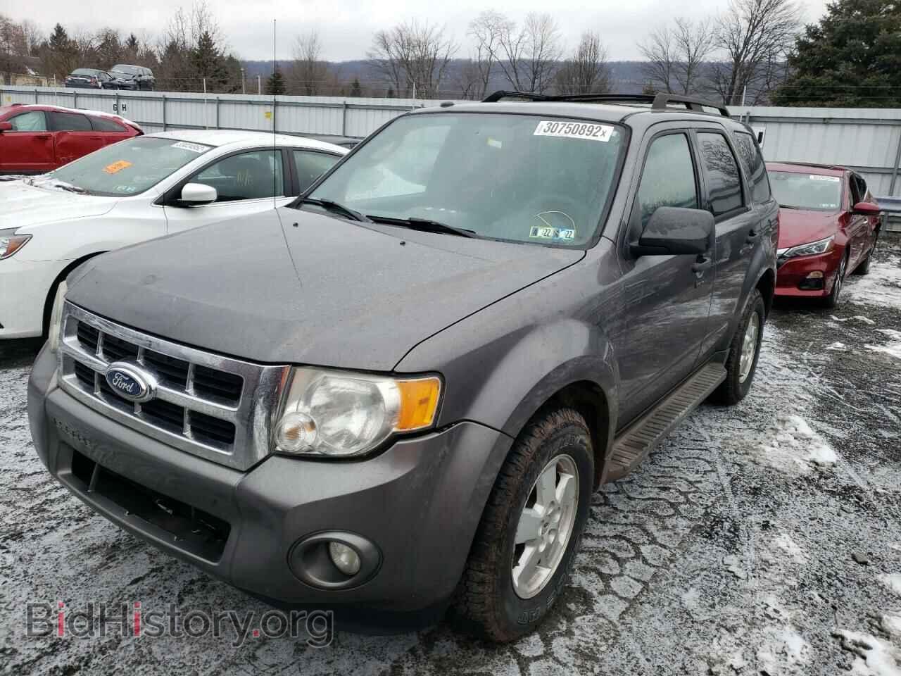 2011 FORD ESCAPE - VIN: 1FMCU9D75BKB57071 - Фото 2
