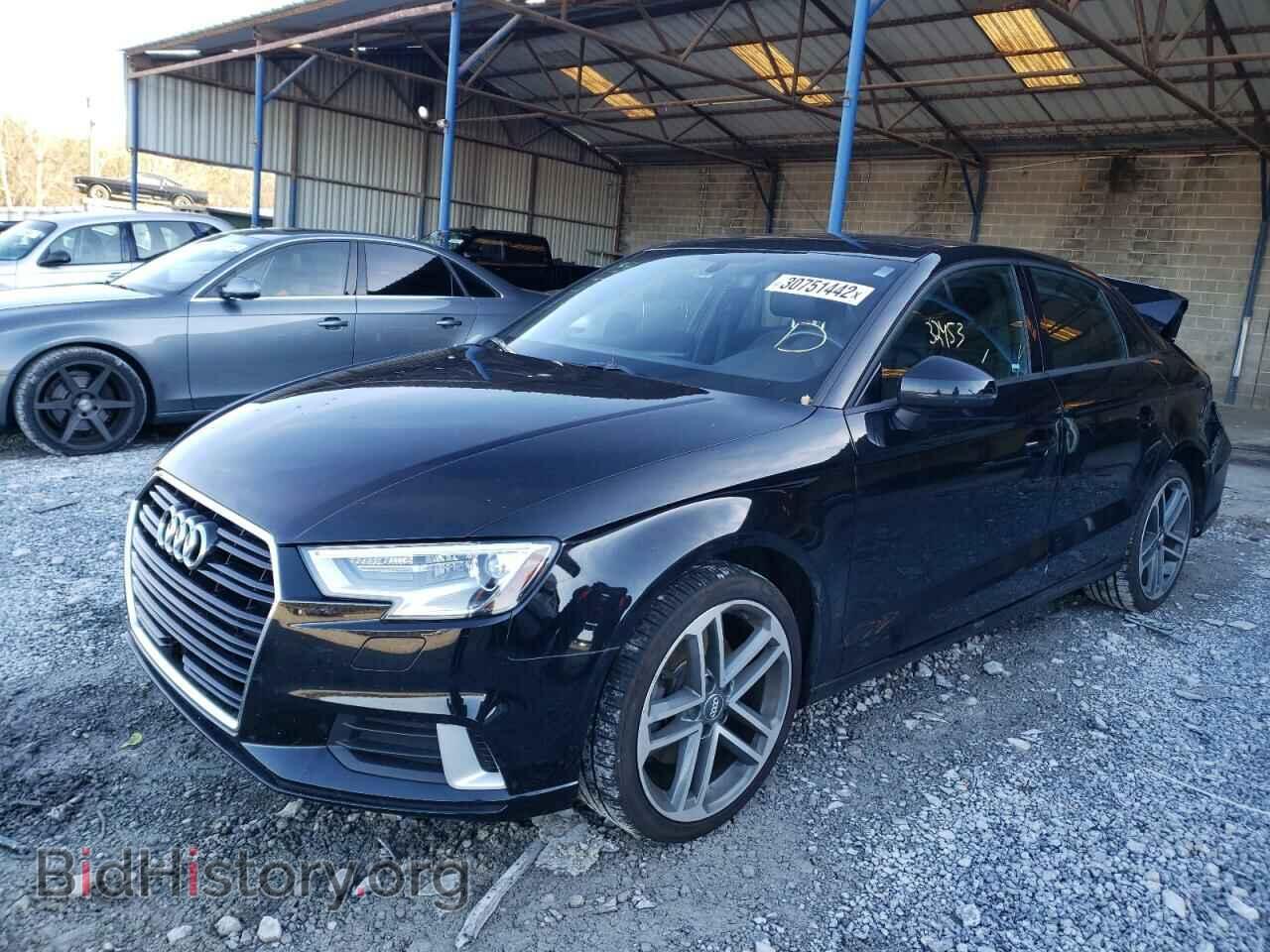 2018 AUDI A3 - VIN: WAUAUGFF8J1003699 - Фото 2
