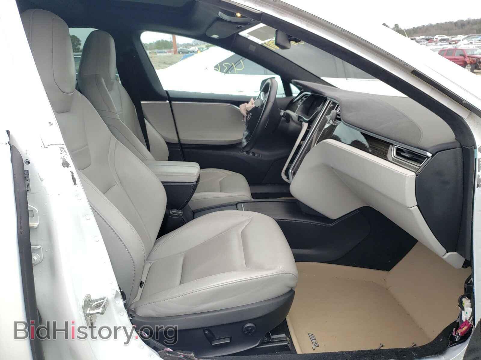 2016 TESLA MODEL S - VIN: 5YJSA1E1XGF136032 - Фото 5