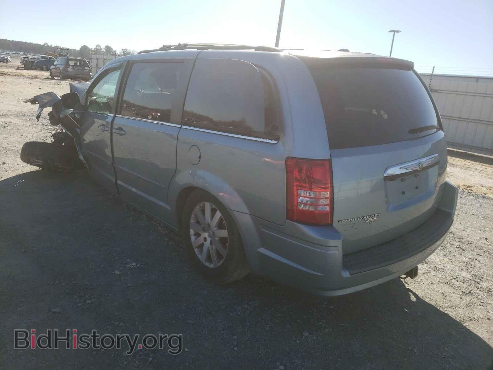2008 CHRYSLER MINIVAN - VIN: 2A8HR54PX8R630633 - Фото 3