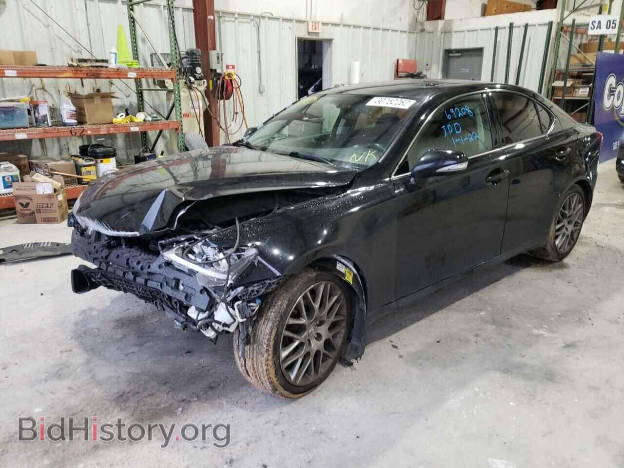 2011 LEXUS IS - VIN: JTHCE5C23B5002029 - Photo 2