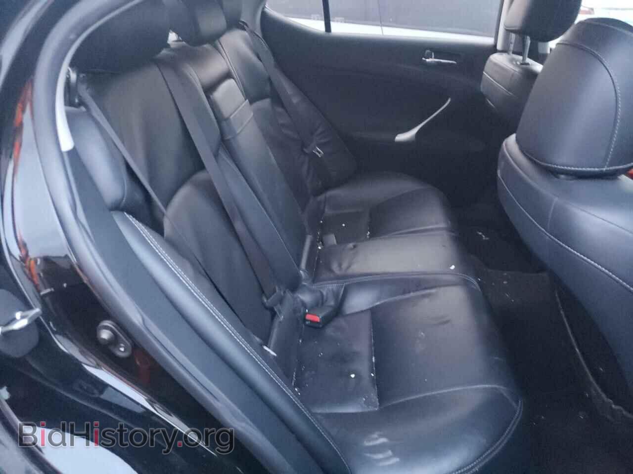 2011 LEXUS IS - VIN: JTHCE5C23B5002029 - Photo 6