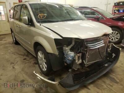 2016 Chrysler MINIVAN Town & COU, tan — VIN 2C4RC1BG0GR175086, Copart