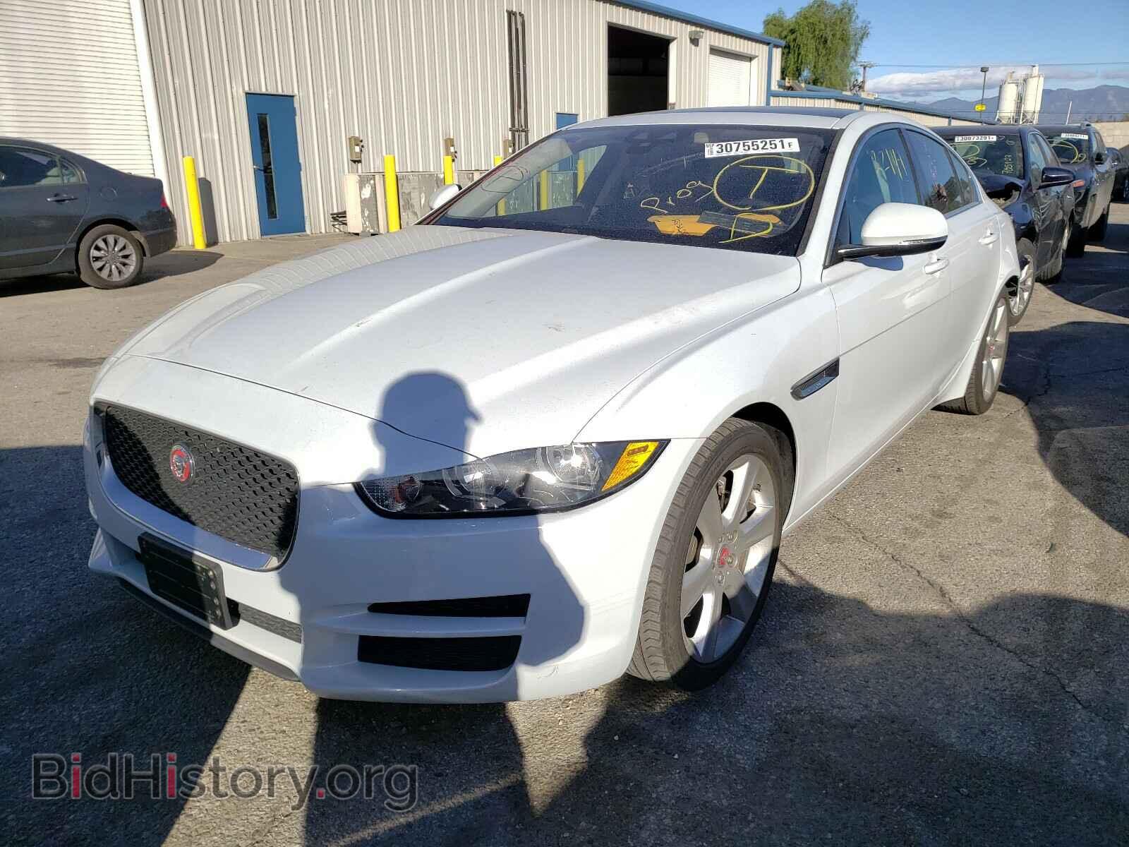 2017 JAGUAR XE - VIN: SAJAE4BG3HA963909 - Фото 2