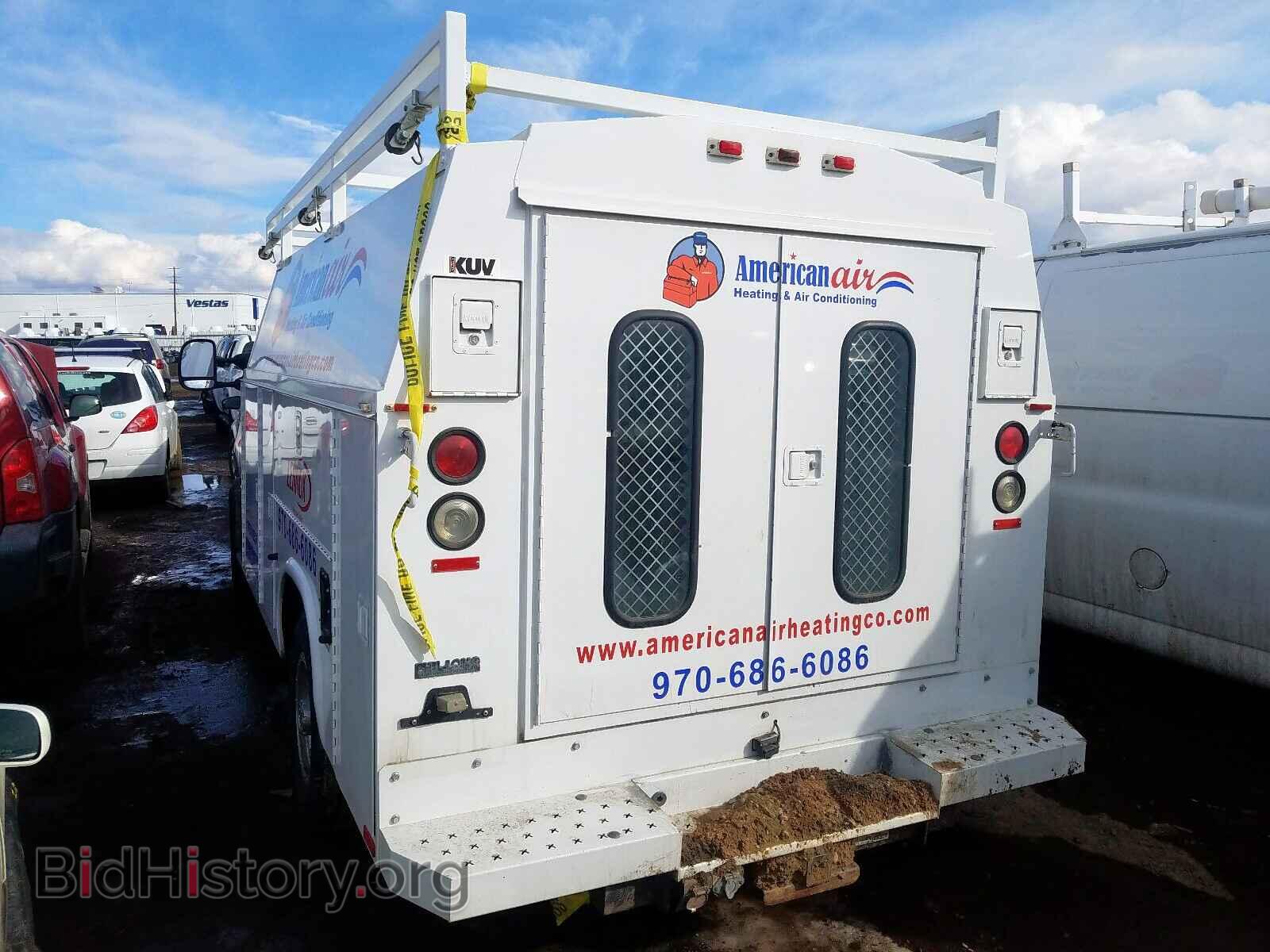 2004 FORD ECONOLINE - VIN: 1FDSE35L84HB15902 - Photo 3