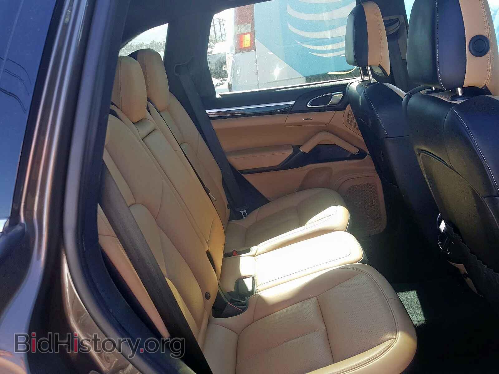2016 PORSCHE CAYENNE - VIN: WP1AA2A28GLA11042 - Фото 6
