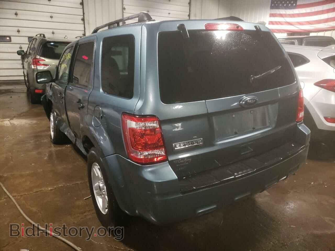 2010 FORD ESCAPE - VIN: 1FMCU0D71AKB07097 - Фото 3