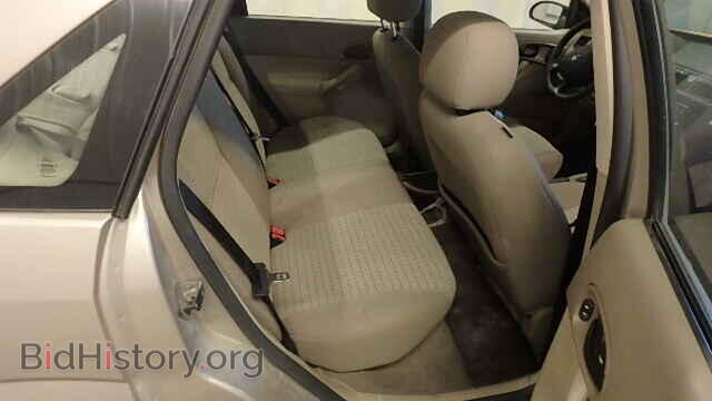 2007 FORD FOCUS - VIN: 1FAHP34N47W212340 - Фото 6