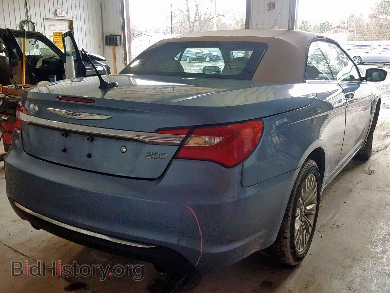 2011 CHRYSLER 200 - VIN: 1C3BC7EGXBN624719 - Photo 4
