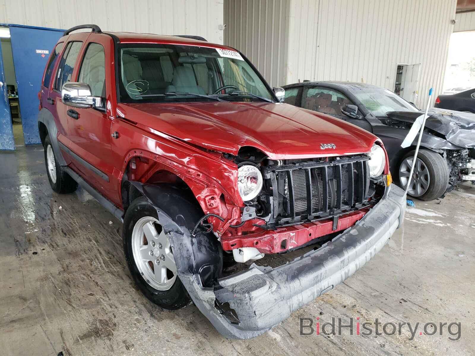 Photo 1J4GK48K46W174191 - JEEP LIBERTY 2006