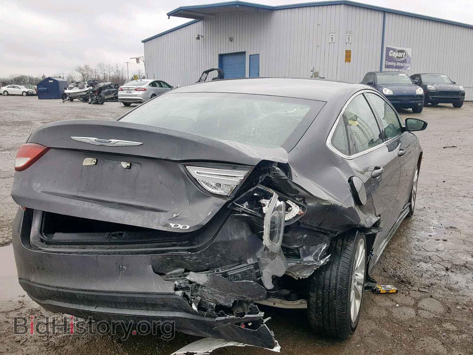 2016 CHRYSLER 200 - VIN: 1C3CCCFB8GN182952 - Photo 4