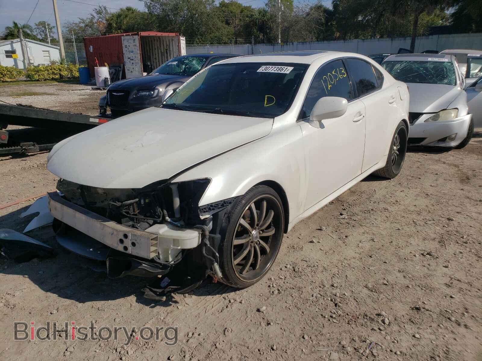 2008 LEXUS IS - VIN: JTHBK262282071755 - Photo 2