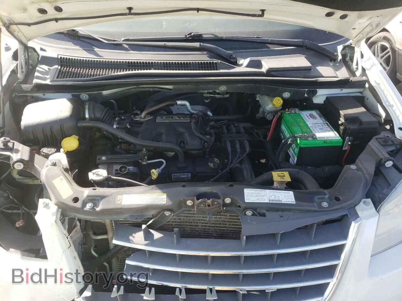 2008 CHRYSLER MINIVAN - VIN: 2A8HR54PX8R822022 - Фото 7