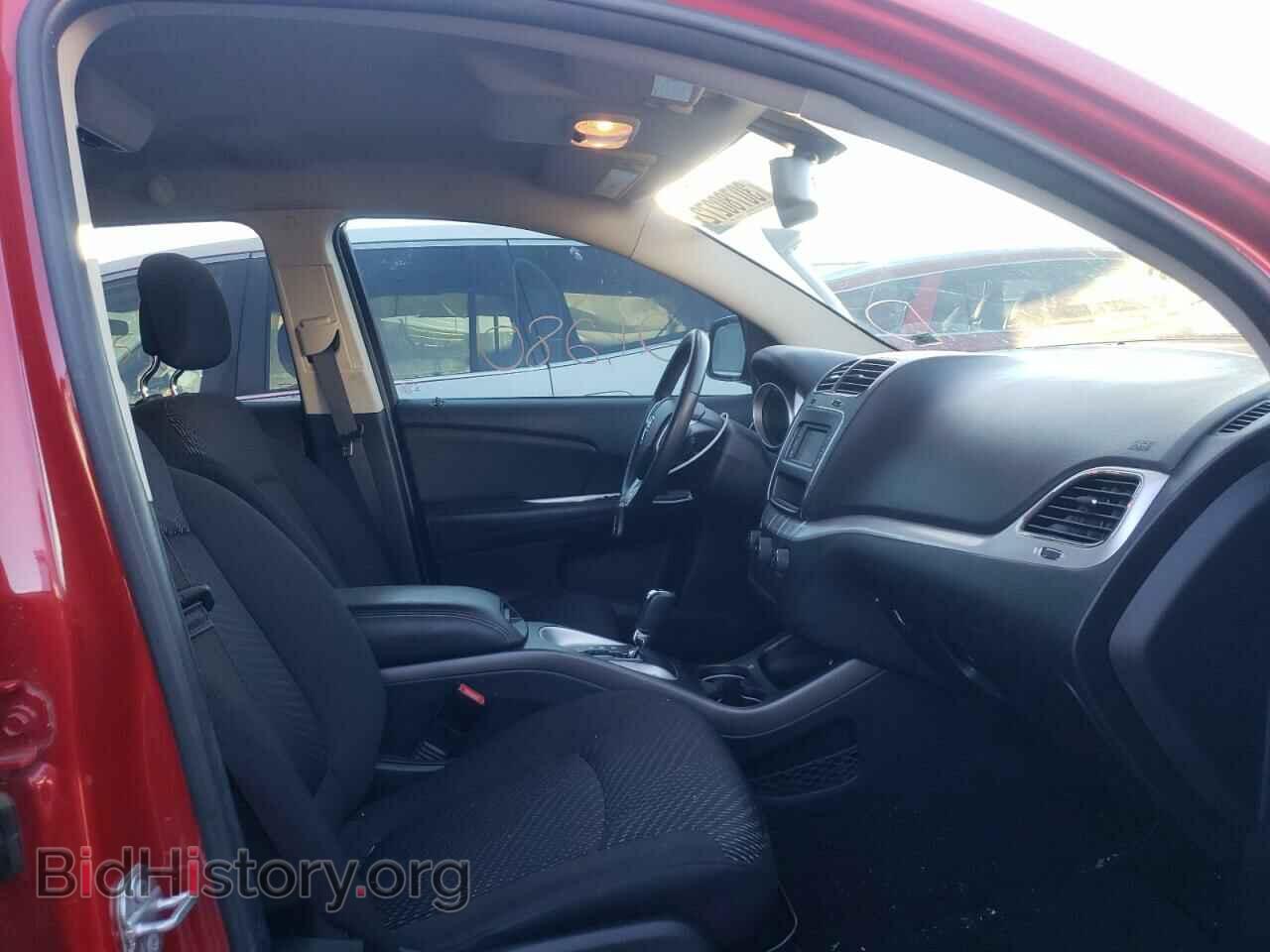 2017 DODGE JOURNEY - VIN: 3C4PDCAB3HT584140 - Фото 5