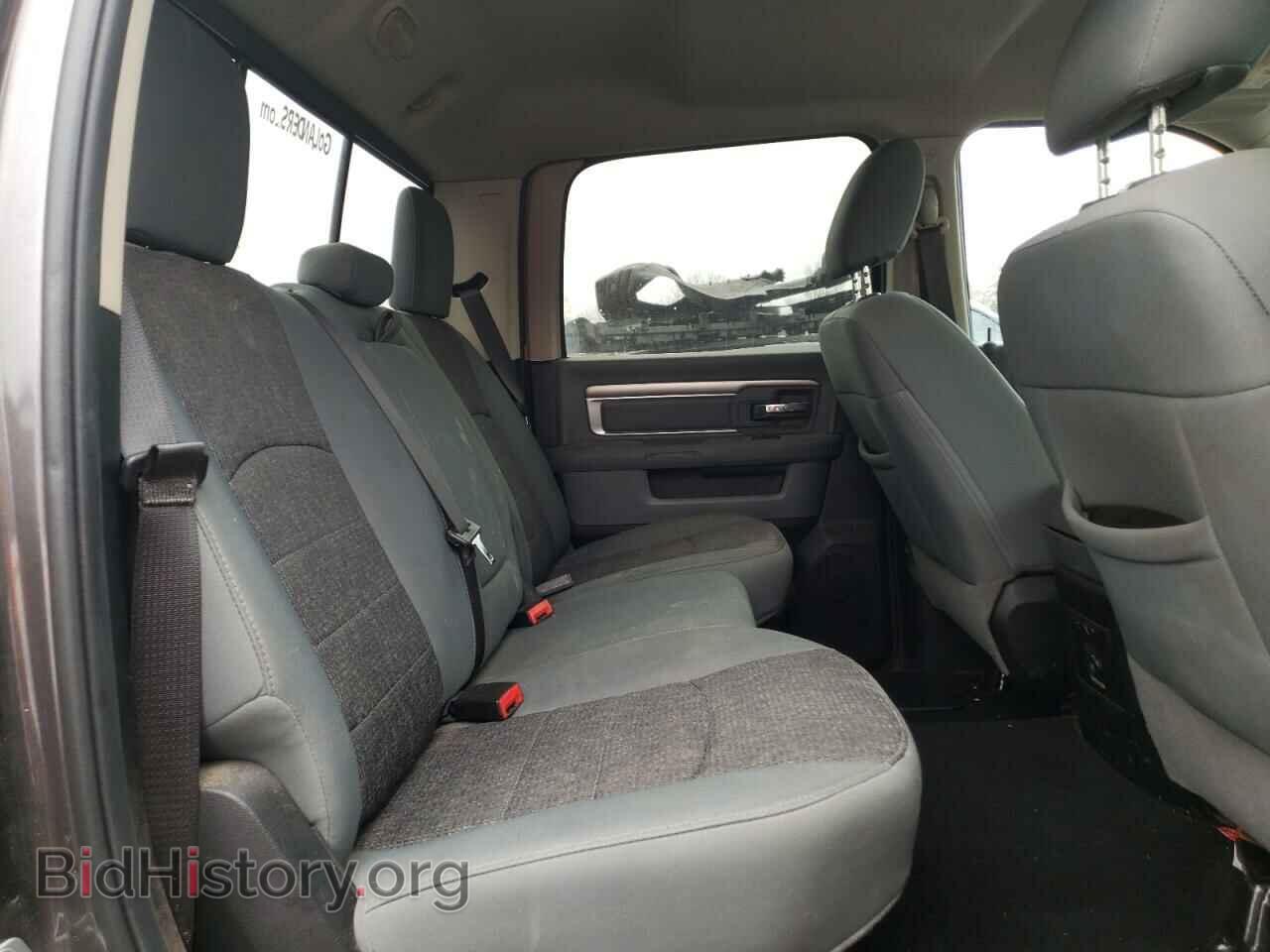 2018 RAM 1500 - VIN: 3C6RR6LT4JG210000 - Фото 6