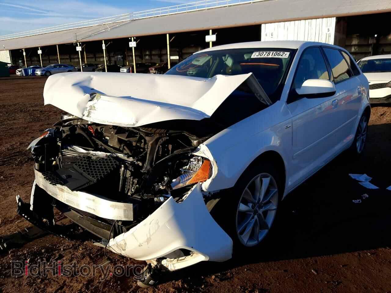2012 AUDI A3 - VIN: WAUBJAFM9CA047836 - Photo 2