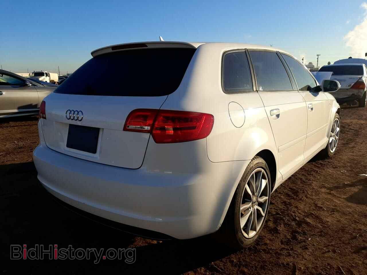 2012 AUDI A3 - VIN: WAUBJAFM9CA047836 - Photo 4