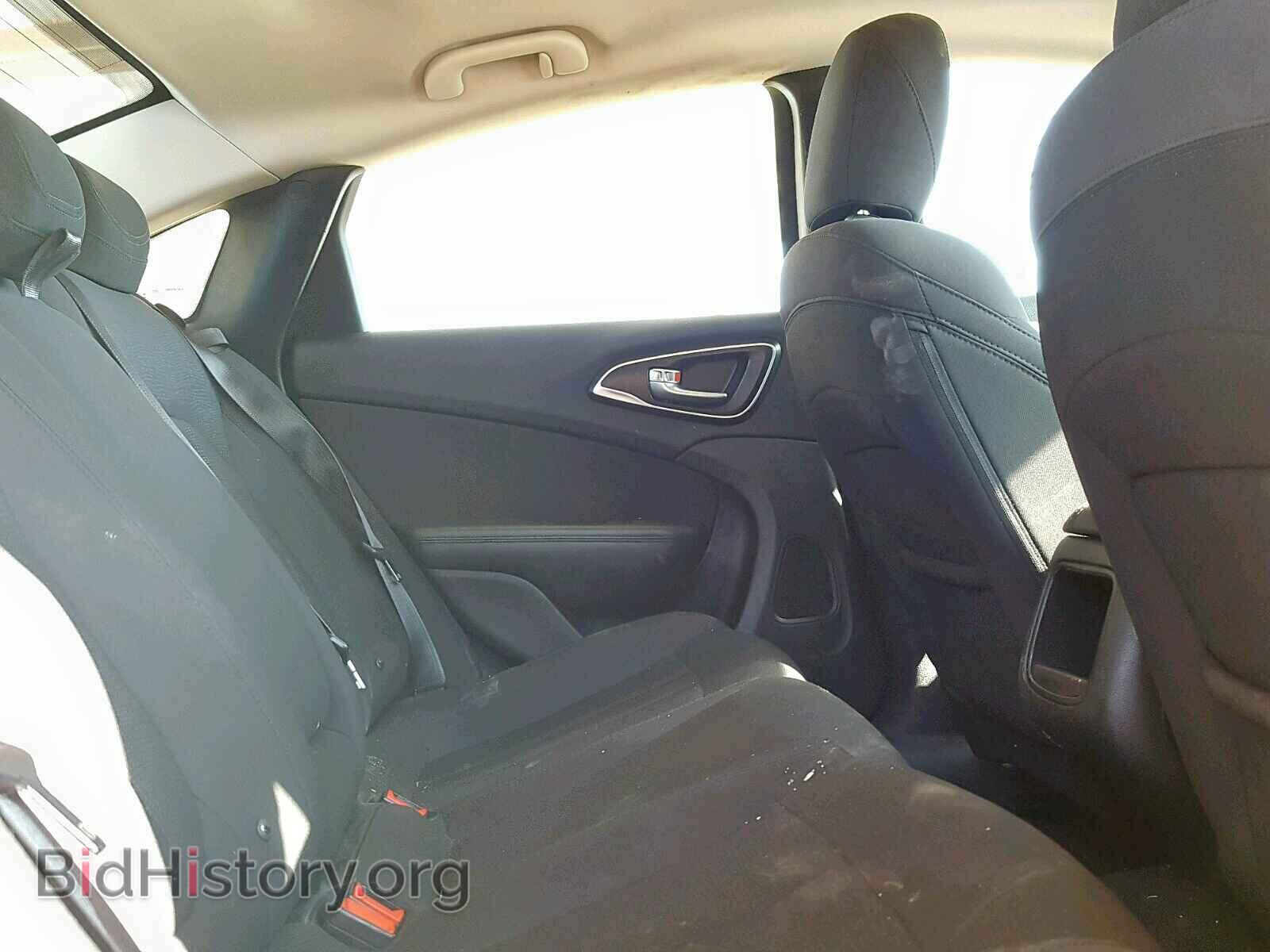 2016 CHRYSLER 200 - VIN: 1C3CCCAB2GN131292 - Photo 6