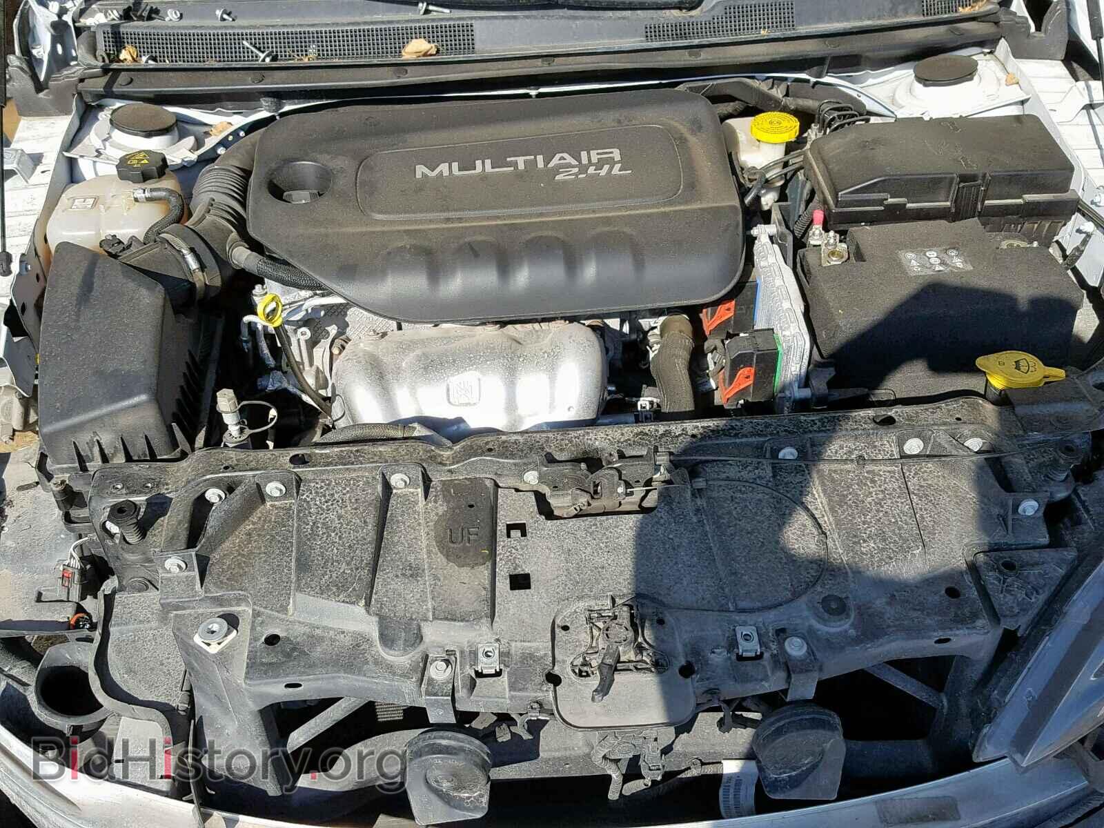 2016 CHRYSLER 200 - VIN: 1C3CCCAB2GN131292 - Photo 7