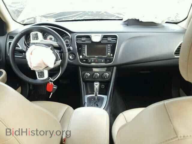 2012 CHRYSLER 200 - VIN: 1C3CCBCB9CN306087 - Фото 9