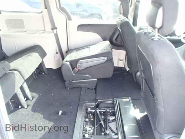 2011 DODGE CARAVAN - VIN: 2D4RN3DG3BR647795 - Photo 6