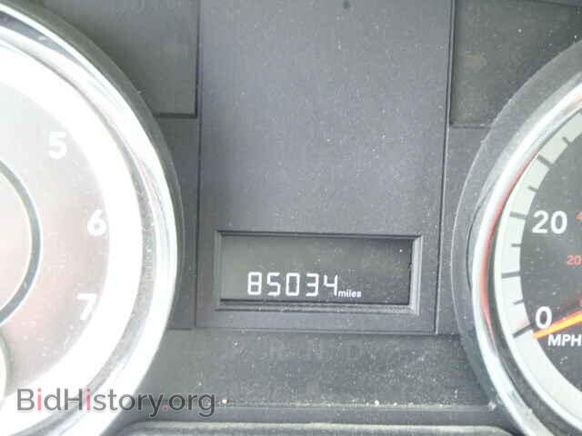 2011 DODGE CARAVAN - VIN: 2D4RN3DG3BR647795 - Photo 8