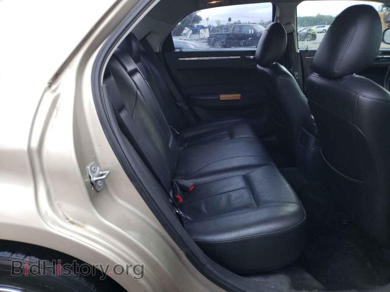 2008 CHRYSLER 300 - VIN: 2C3KA33G28H294772 - Фото 6
